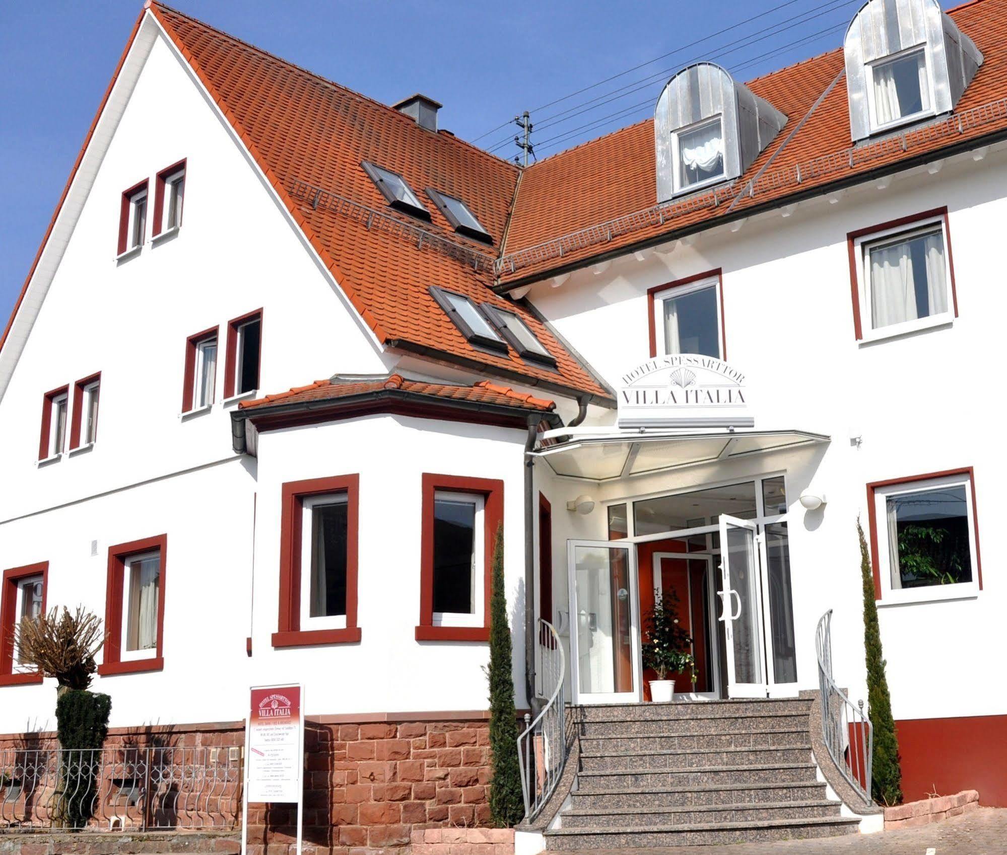 Haeuser Der Villa Italia Marktheidenfeld Exterior foto